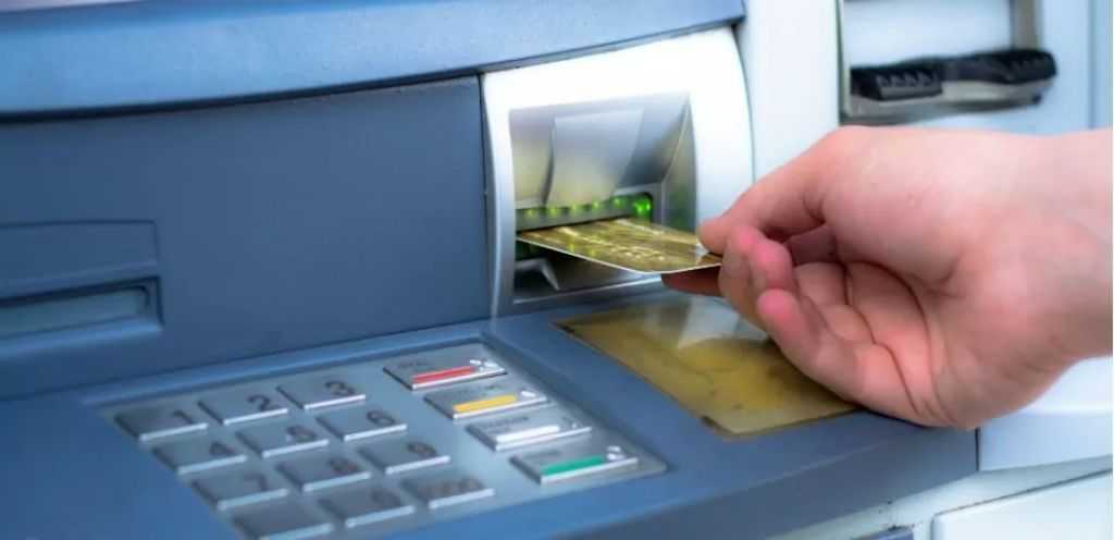 البنك المركزي: ارتفاع عدد ماكينات الصراف الآلي إلى 26.160 ألفًا بنهاية 2025
