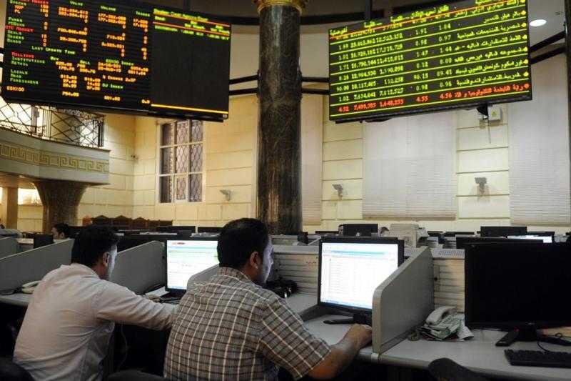 تباين أداء مؤشرات البورصة بالمنتصف.. وارتفاع «السبعيني» 1.23%