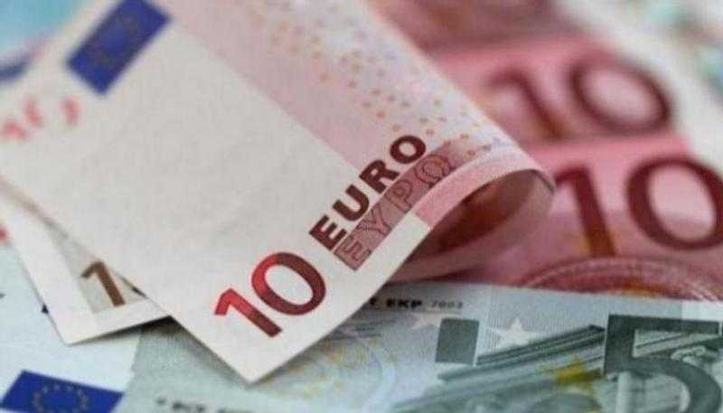 سعر صرف اليورو اليوم أمام الجنيه في البنوك.. تباين صرفي