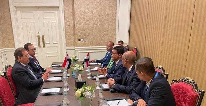 وزير البترول يلتقي نظيره اليمني والأمين العام لمنظمة الدول المصدرة للغاز بقطر