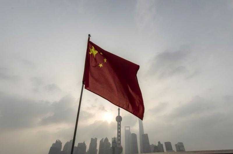 الصين تصدر توجيهًا بشأن صياغة معايير وطنية لرقائق السيارات