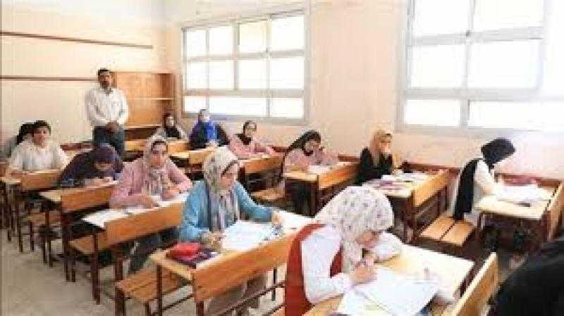 الحكومة تنفي إصدار قرار بتغيير نظام امتحانات الثانوية العامة خلال العام الدراسي 2023/2024