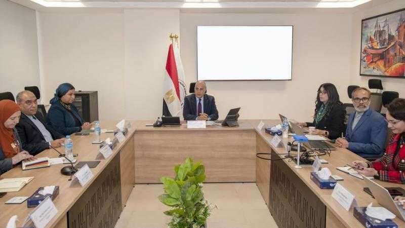 سويلم يتابع موقف الدراسة المتكاملة لترعة السويس والجاري تنفيذها بالتعاون مع البنك الدولي