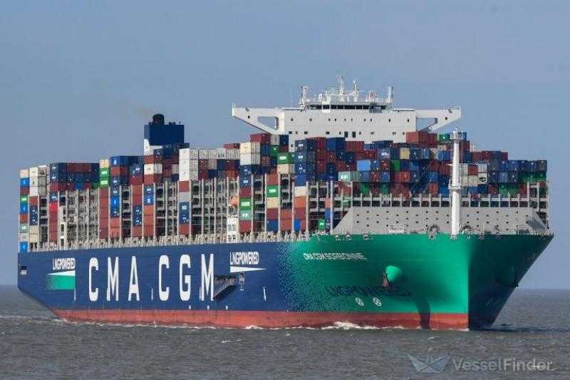 أونكتاد: تراجع عدد السفن التي عبرت قناة السويس بنسبة 39%