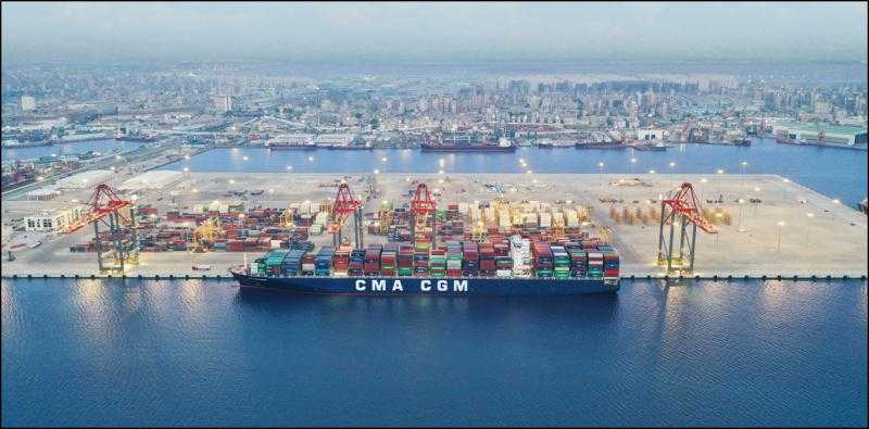 «ميناء الإسكندرية»: تداول 2570 حاوية مكافئة و101 ألف طن بضائع خلال 24 ساعة