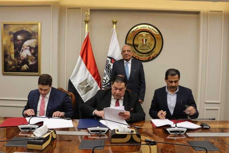 توقيع اتفاقية بين الحكومة والقطاع الخاص لإقامة مصنع لرفع تركيز خام الفوسفات| صور