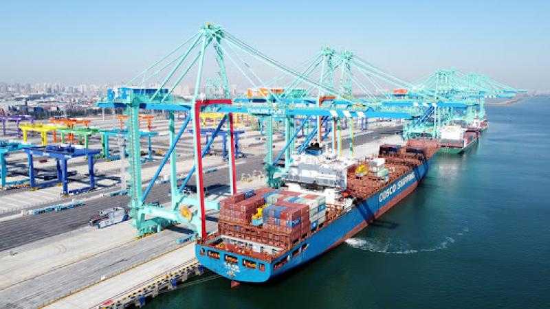 زيادة صادرات منتجات الطاقة الجديدة عبر ميناء تيانجين الصيني بنسبة 22.4%
