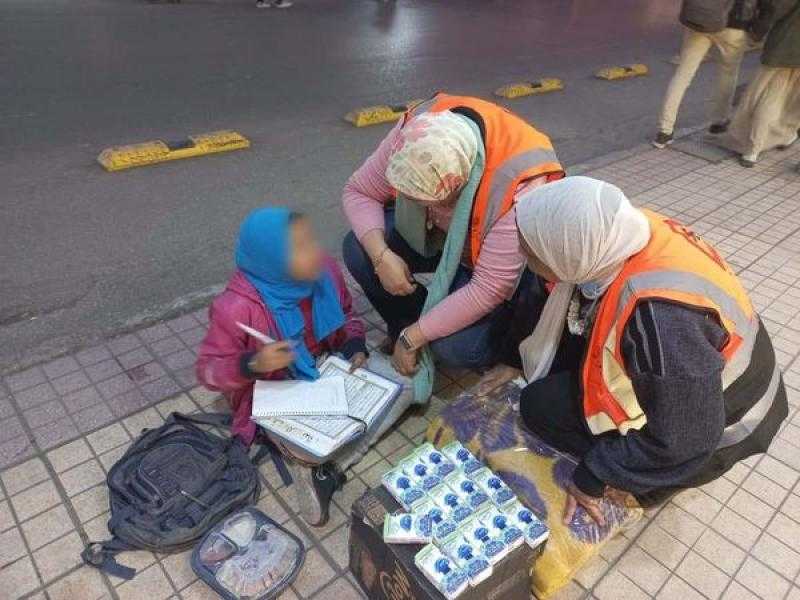 التضامن الاجتماعي تعلن تنفيذ فريق التدخل السريع حملات لإغاثة الأشخاص بلا مأوى في الشوارع