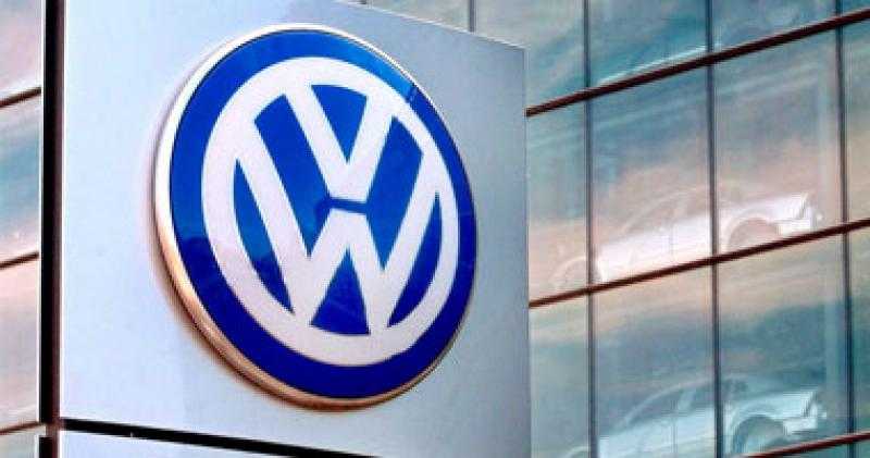 أرباح «فولكس فاجن» تهوي 42% في الربع الثالث