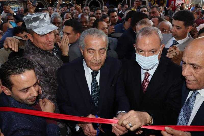 بتخفضيات تصل إلى 30%.. وزير التموين يفتتح معرض أهلًا رمضان بالقليوبية| صور