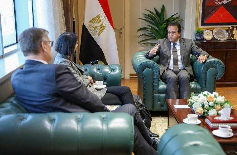 وزير الصحة يناقش سبل التعاون بين مصر وهولندا في دعم القطاع الصحي