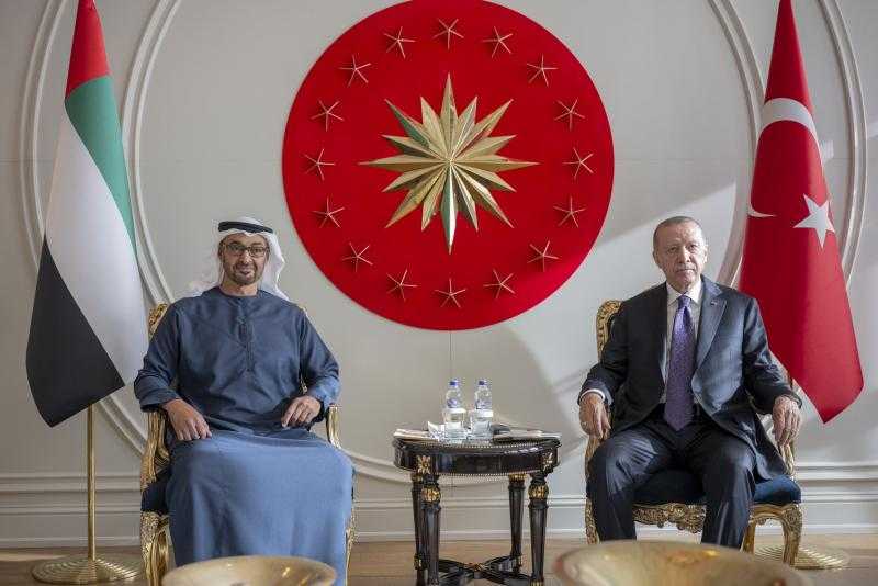 رئيسا الإمارات وتركيا يبحثان مسارات التعاون في المجالات الاقتصادية والتنموية