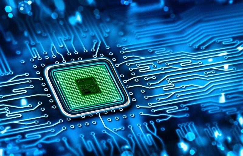 الإمارات تسعى لتسهيل الحصول على تكنولوجيا الرقائق الأمريكية