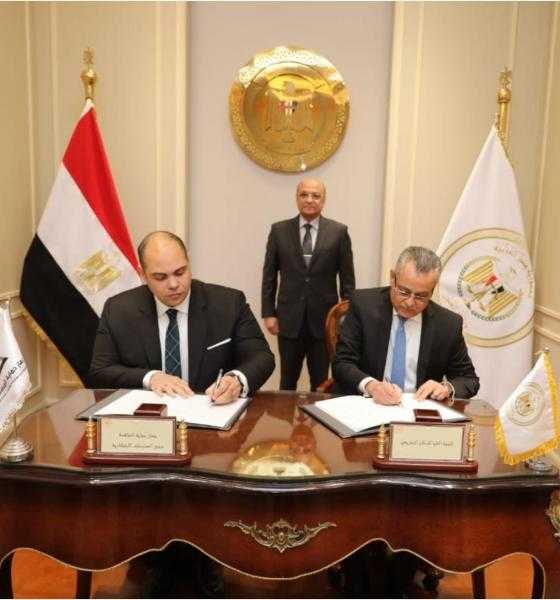 وزير العدل يشهد بروتوكول تعاون يهدف لخلق سوق متوازن ودخول المستثمرين إلى مصر