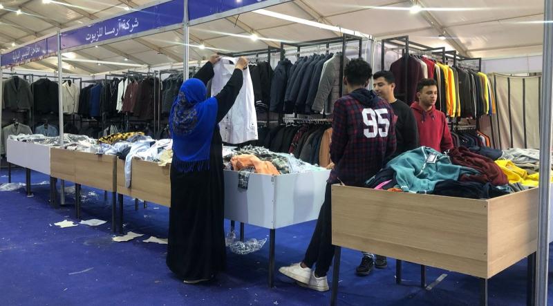 معرض أهلا رمضان بالعمرانية يطرح ملابس العيد بأرخص الأسعار