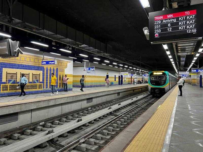 مواعيد خطوط مترو الأنفاق وقطارات LRT خلال إجازة العيد