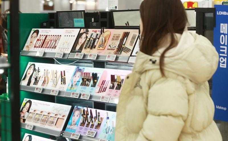 صادرات كوريا الجنوبية من مستحضرات التجميل تسجل رقمًا قياسيًا خلال الربع الأول