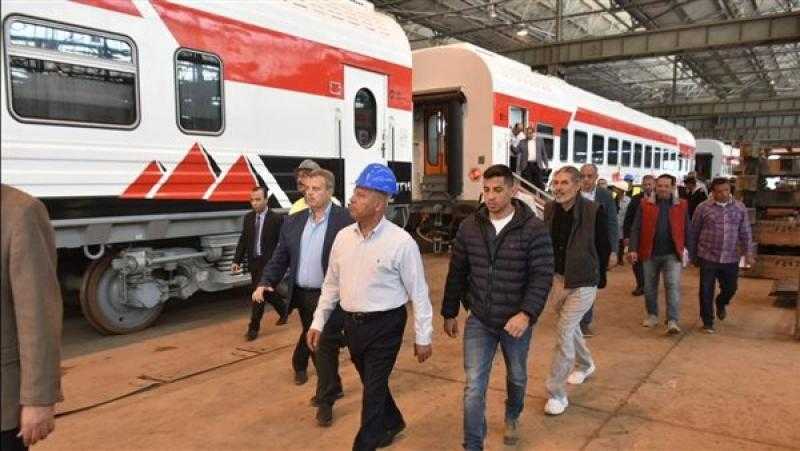 وزير النقل يتفقد موقع إنشاء ورشة عملاقة لصيانة عربات القطارات «الروسية/المجرية»