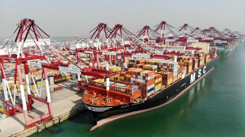 ارتفاع حجم التجارة الخارجية للصين بنسبة 5% خلال الربع الأول