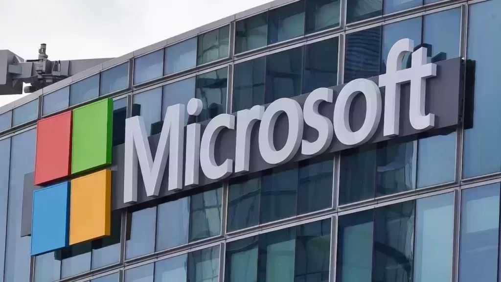 مايكروسوفت تستهدف تطوير نماذج ذكاء اصطناعي متقدمة بحلول 2027