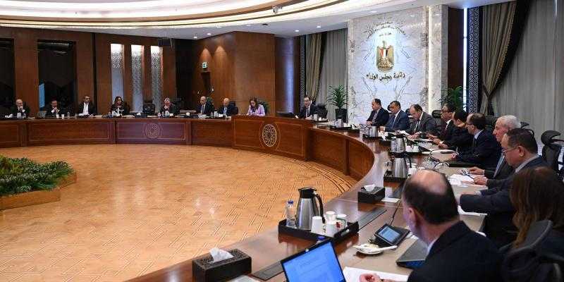 شركات السيارات تكشف عن مخططاها للإنتاج خلال اجتماع برئاسة ”مدبولي”| صور