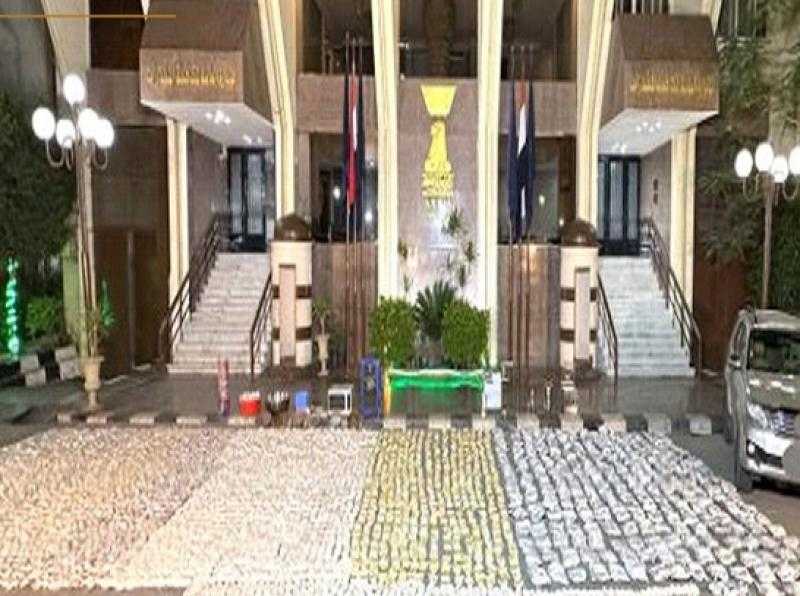 الداخلية: ضبط حشيش وعقارين مخدرين بقيمة 415 مليون جنيه