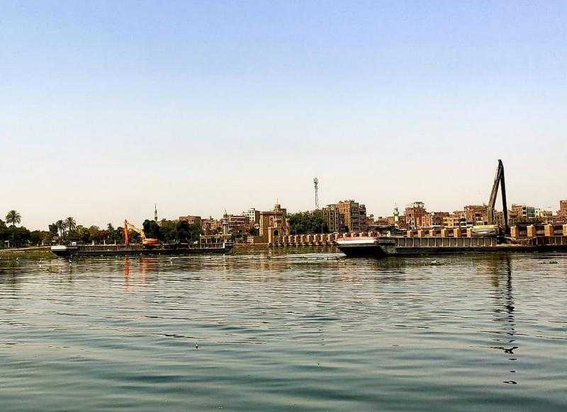 وزير الري يتلقى تقريرًا حول حالة مجرى نهر النيل وفرعيه خلال إجازة العيد