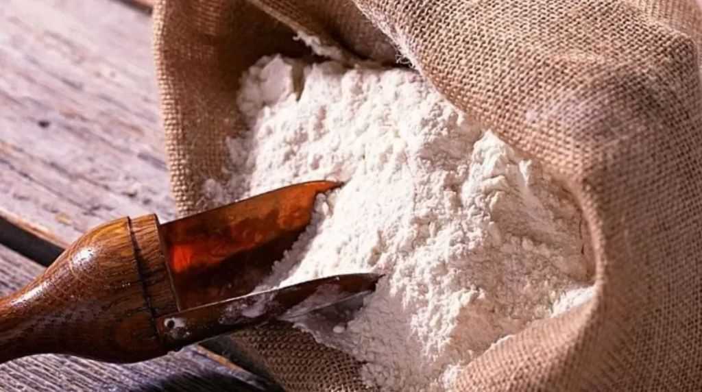 شرطة التموين تضبط 5 أطنان دقيق أبيض وبلدي مدعم