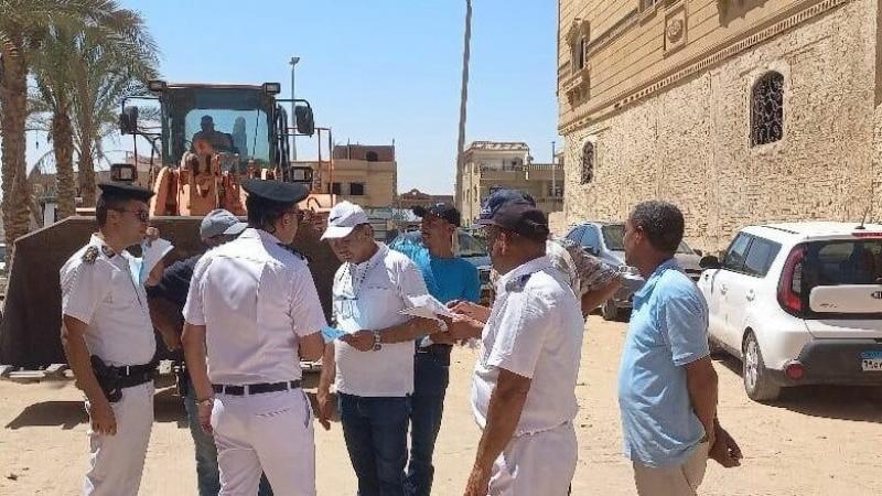 رئيس جهاز العاشر من رمضان: تنفيذ 21 قرار إزالة لمخالفات وغلق لمحال مخالفة بالمدينة