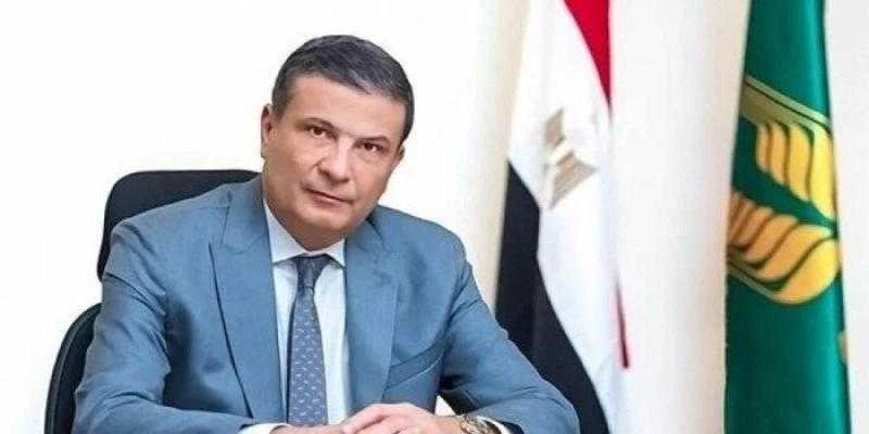 وزير الزراعة: توجيهات القيادة السياسية الاهتمام بالفلاح وتوفير مستلزمات الإنتاج