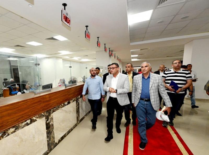 وزير الإسكان يفتتح المركز التكنولوجى لخدمة المواطنين بجهاز مدينة المنصورة الجديدة
