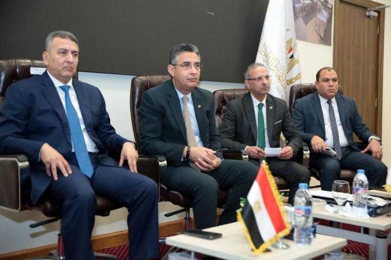 وزير التموين يؤكد ضرورة تكثيف الرقابة على الأسواق والتأكد من توافر السلع| صور