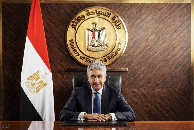 وزير السياحة يبحث مع مجموعة TUI العالمية الاستثمار الفندقي وزيادة عدد السياح
