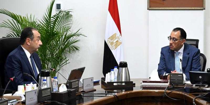 وزير قطاع الأعمال: مشروعات لرفع الطاقة الإنتاجية للألمونيوم إلى 1.1 مليون طن سنويًا