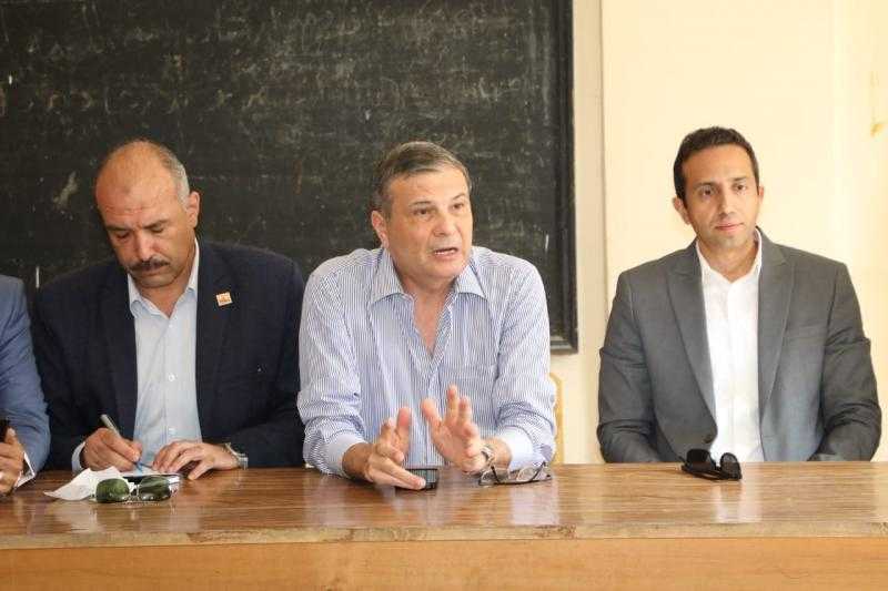 وزير الزراعة: الأسمدة توزع بشكل عادل على المزراعين لضمان وصول الدعم لمستحقيه