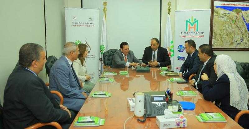 ”الريف المصري” توقع عقدًا لزراعة 29 ألف فدان بالمحاصيل الزيتية لإنتاج زيت الطعام والأعلاف