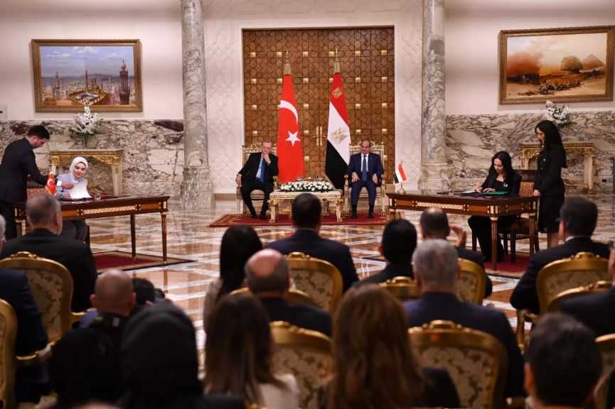 تضم الاستثمار والأدوية.. مصر وتركيا تُوقعان عددًا من مذكرات التفاهم