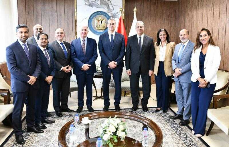 ”الإسلامية لتمويل التجارة”: مستعدون لتوفير التمويل لمصر لتنفيذ مشروعات بمجال البترول والغاز