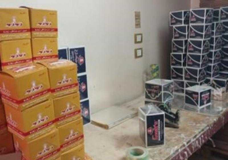 ”الداخلية” تضبط 5.3 آلاف طن من المواد الغذائية مجهولة المصدر