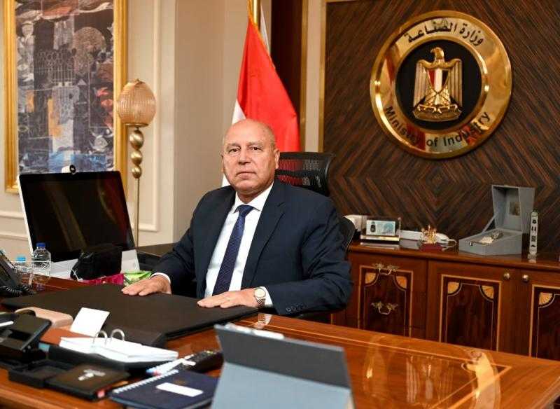 ”الصناعة” تطرح 2172 قطعة أرض مرفقة في 22 محافظة| التفاصيل