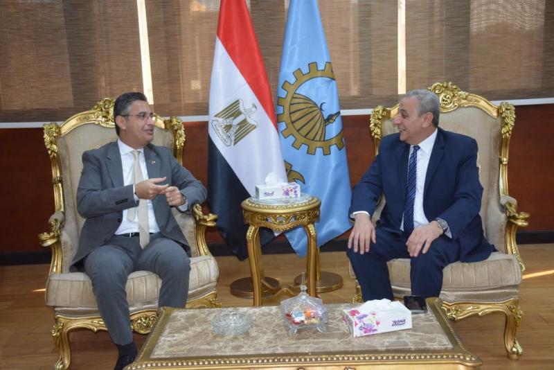 وزير التموين يصل الغربية لبدء جولة تفقدية على المنشآت التموينية والتجارية