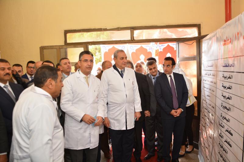 وزير التموين ومحافظ الغربية يتفقدان مطحن العاشر من رمضان في طنطا