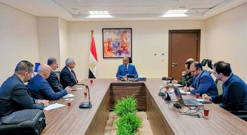 نائب وزير الإسكان يلتقى ممثلي تحالف عالمي متخصص في تنفيذ وتشغيل مشروعات المرافق