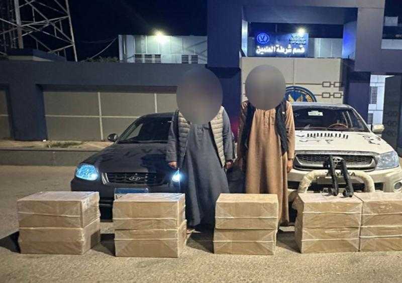 ضبط 4500 علبة سجائر مهربة جمركيًا بـ”العلمين”