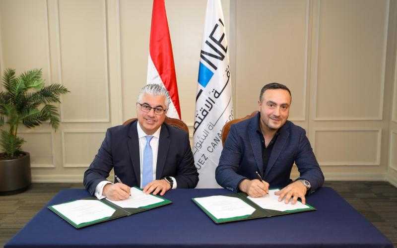 باستثمارات تركية.. ”جمال الدين” يُوقع عقد مشروع لتصنيع الملابس بالقنطرة غرب