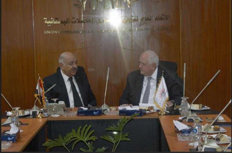 توقيع بروتوكول لتحسين وتطوير وتصدير المحاصيل البستانية| صور