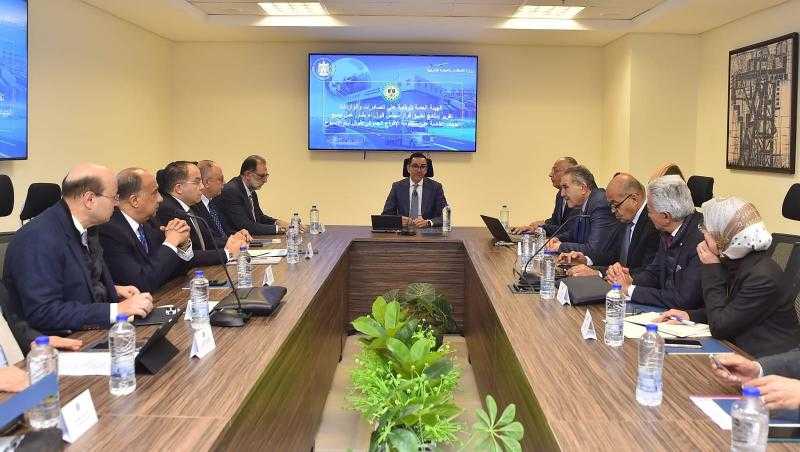 وزير الاستثمار: نستهدف تقليل زمن عمليات الإفراج الجمركي إلى يومين خلال العام المقبل