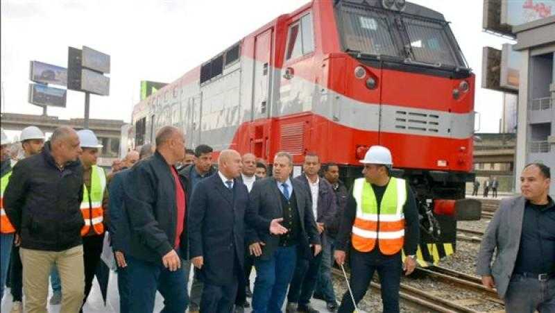 وزير النقل يتفقد مشروع إنشاء ورشة صيانة جرارات GE الجديدة