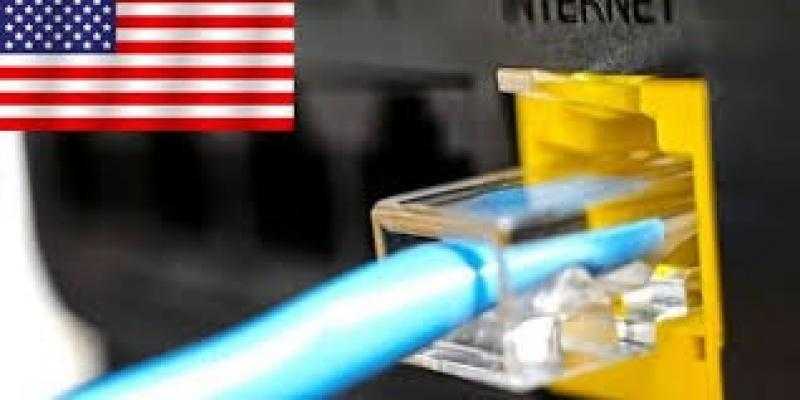 نمو الإنفاق عبر الإنترنت في أمريكا بنحو 9% خلال موسم العطلات