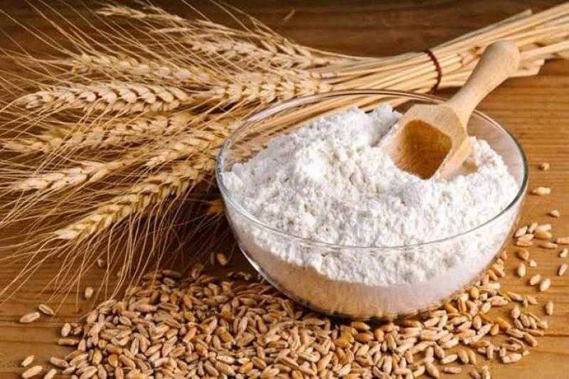 ضبط 15 طنًا دقيق أبيض وبلدي مدعم عبر شرطة التموين